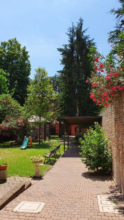 Beatrixhome Oasi Verde In Citta Ferrara Buitenkant foto