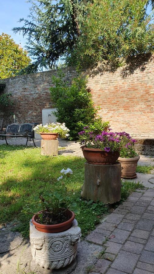 Beatrixhome Oasi Verde In Citta Ferrara Buitenkant foto